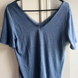 Blue button-back top